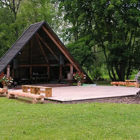 Uuskalda Sports And Holiday Village Karbla