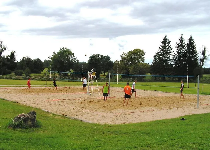 Uuskalda Sports And Holiday Village * Karbla